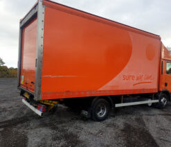 man tgl ridgid box truck with tail lift 4x2 2009 211102 d