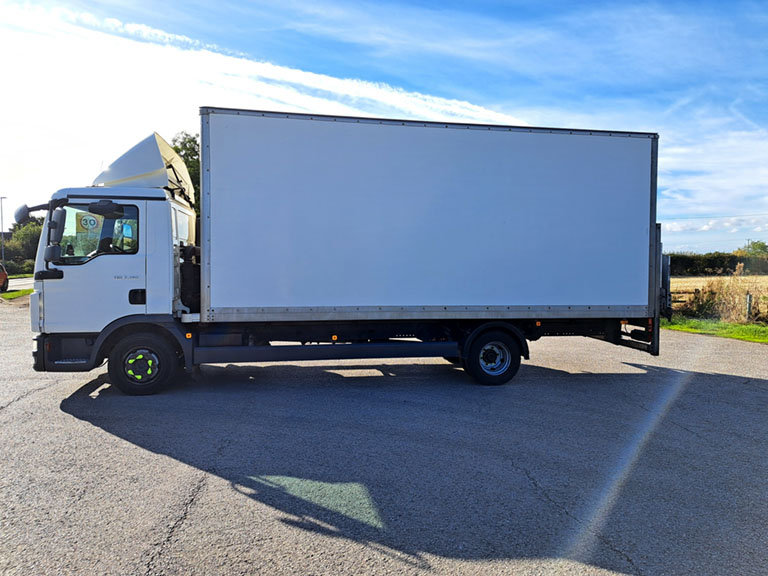 man tgl 7.190 box 4x2 auto 2019 240904