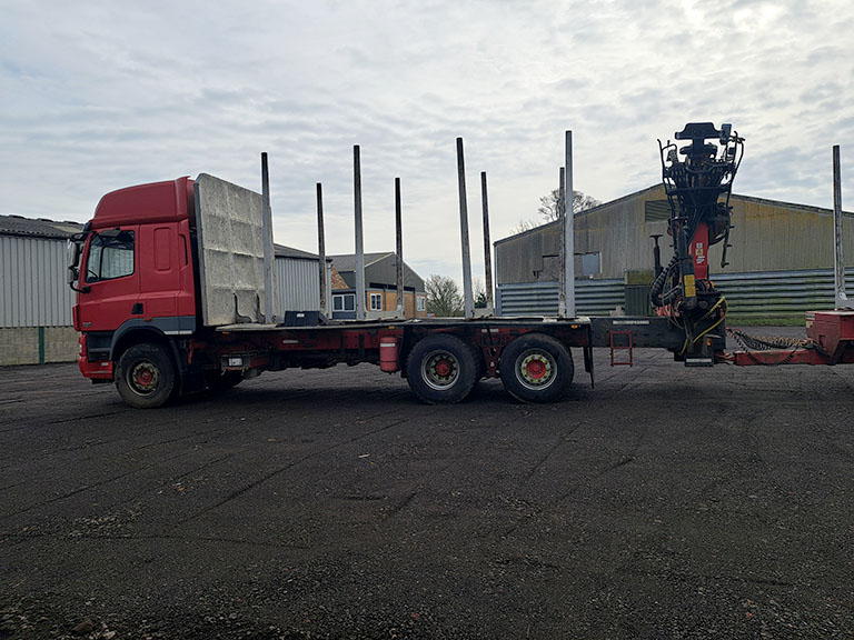 daf far cf85.460 v waggon & drag with crane and tri axle trailer rigid 6x2 manual 2011 250305