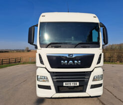 man tgx 26.500 tractor unit 6x2 auto 2019 250304