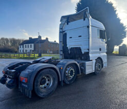 man tgx 26.460 tractor unit 6x2 auto 2019 260102