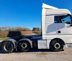 man tgx 26.500 tractor unit 6x2 auto 2019 260204