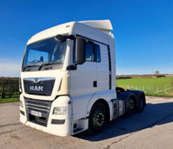man tgx 26.500 tractor unit 6x2 auto 2019 260205