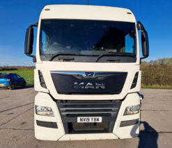 man tgx 26.500 tractor unit 6x2 auto 2019u7 260206
