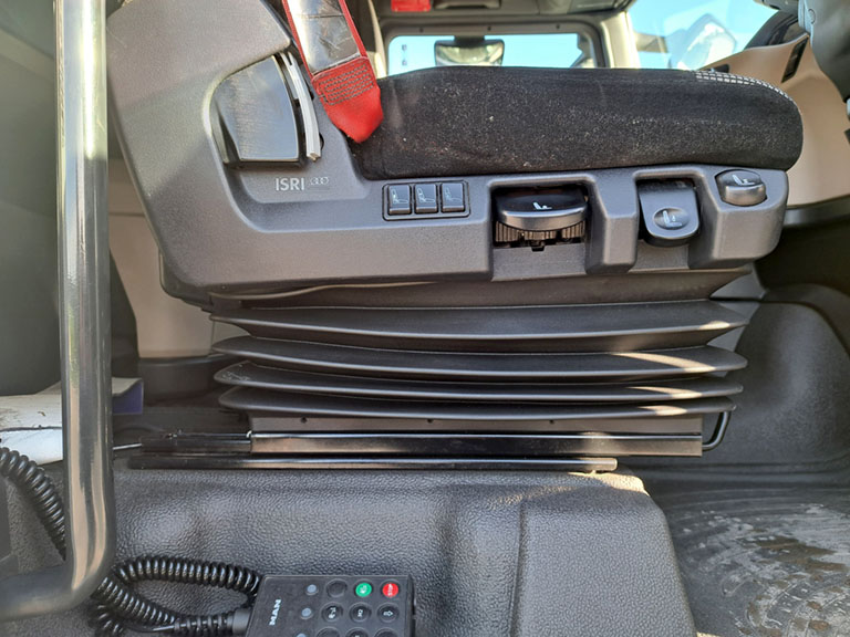 man tgx 26.500 tractor unit 6x2 auto 2019u7 260206
