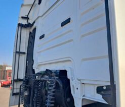 man tgx 26.470 tractor unit 6x2 auto 2020 260308