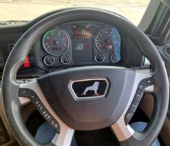 man tgx 26.470 tractor unit 6x2 auto 2020 260308
