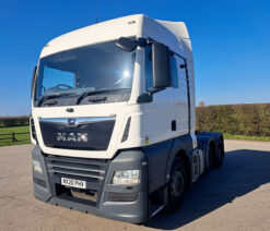 man tgx 26.470 tractor unit 6x2 auto 2020 260302