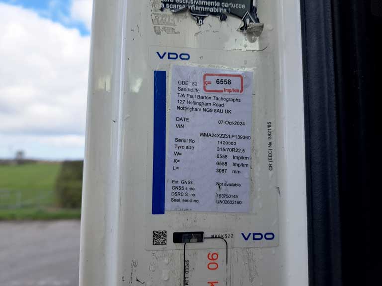 man tgx tractor unit 6x2 auto 2020 260306