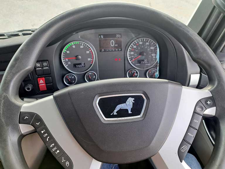 man tgx tractor unit 6x2 auto 2020 260306