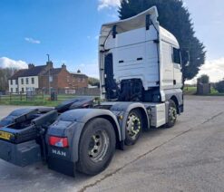 man tgx tractor unit 6x2 auto 2020 260306