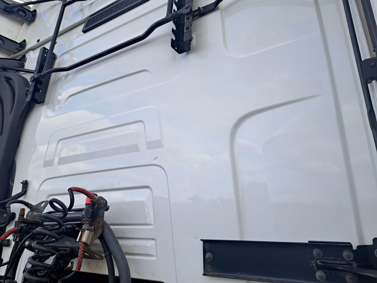 renault t range tractor unit 6x2 auto 2019 260208