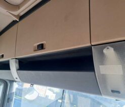 man tgx 26.470 tractor unit 6x2 auto 2020 260309