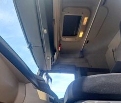 man tgx 26.470 tractor unit 6x2 auto 2020 260603