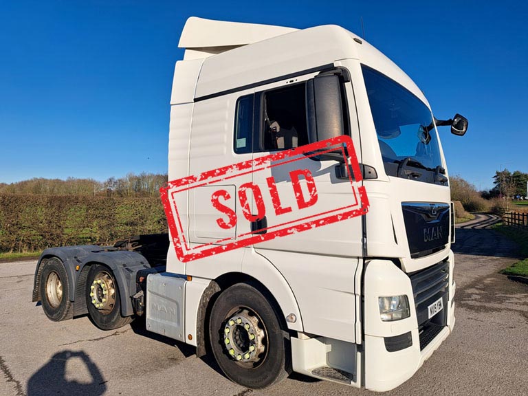 man tgx 26.500 tractor unit 6x2 auto 2019 260206