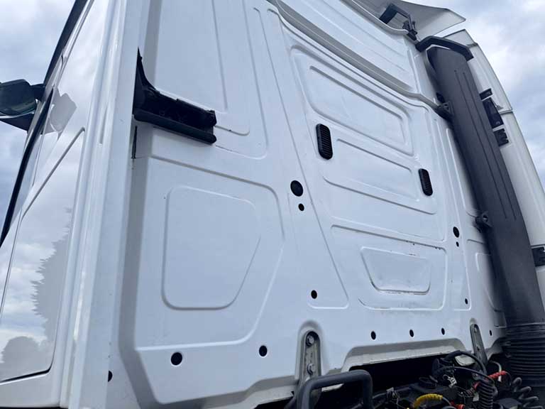 mercedes actros 2545 big space tractor unit 6x2 auto 2021 260602
