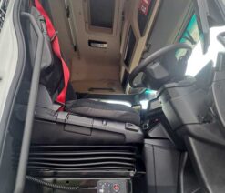 mercedes actros 2545 big space tractor unit 6x2 auto 2021 260602