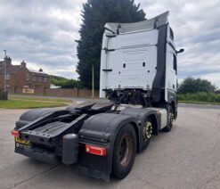 mercedes actros 2545 big space tractor unit 6x2 auto 2021 260602