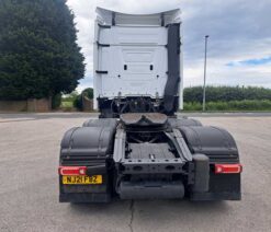 mercedes actros 2545 big space tractor unit 6x2 auto 2021 260602