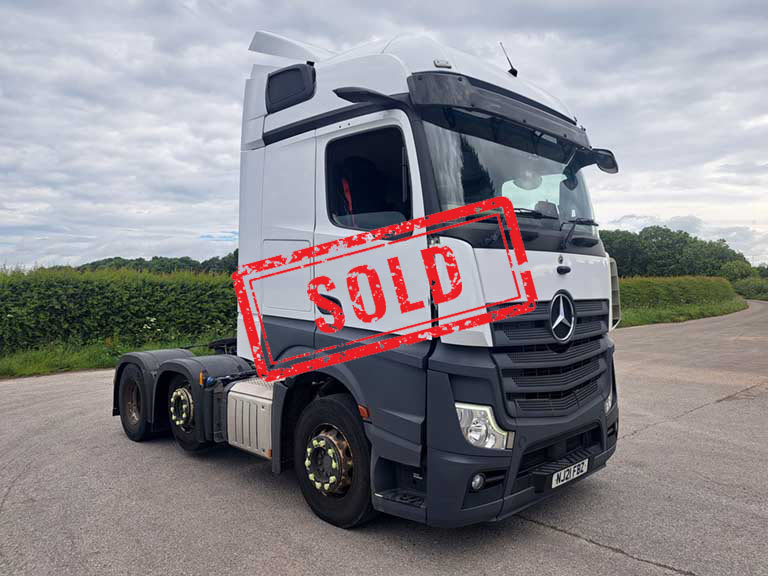 mercedes actros 2545 big space tractor unit 6x2 auto 2021 260602