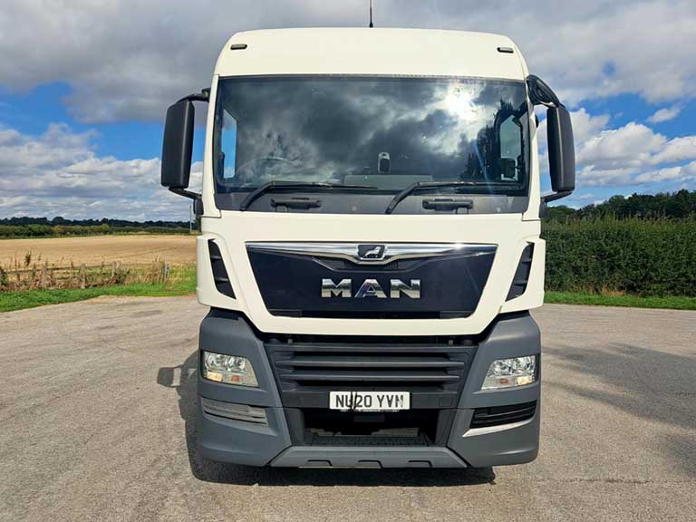 man tgx 26.470 tractor unit 6x2 auto 2020 260902