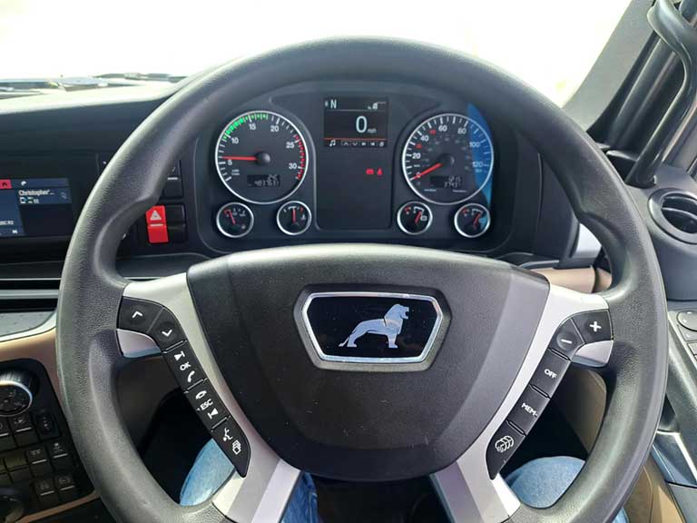 man tgx 26.470 tractor unit 6x2 auto 2020 260902