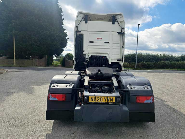 man tgx 26.470 tractor unit 6x2 auto 2020 260902